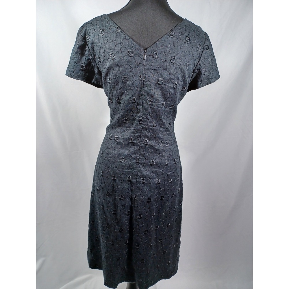 Talbots Size 6 Classic Black Lace Sheath Dress Short Sleeve V Neck Knee Length - Picture 4 of 5